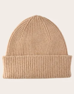 Adult wool hat