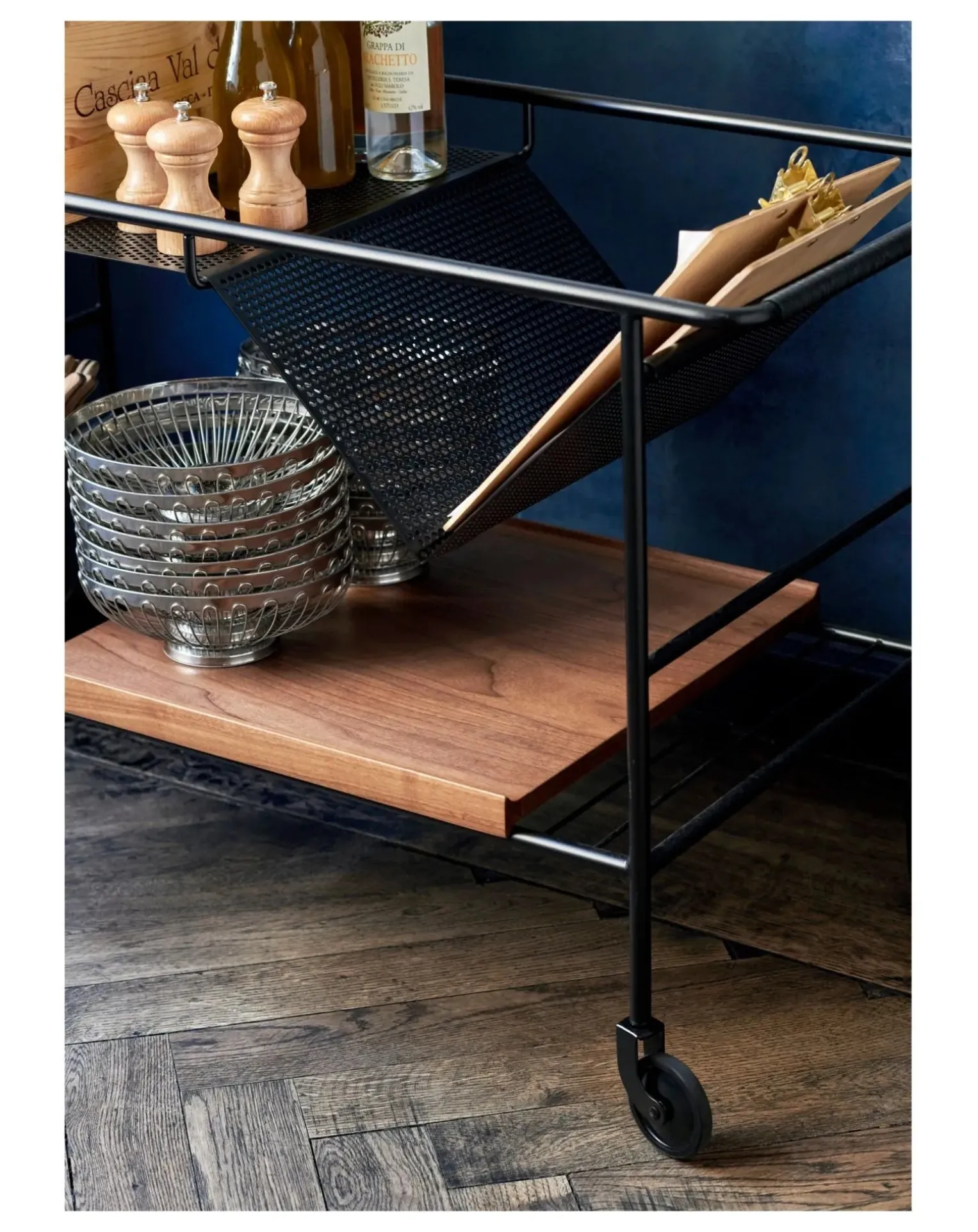 Alima NDS1 Table on Wheels