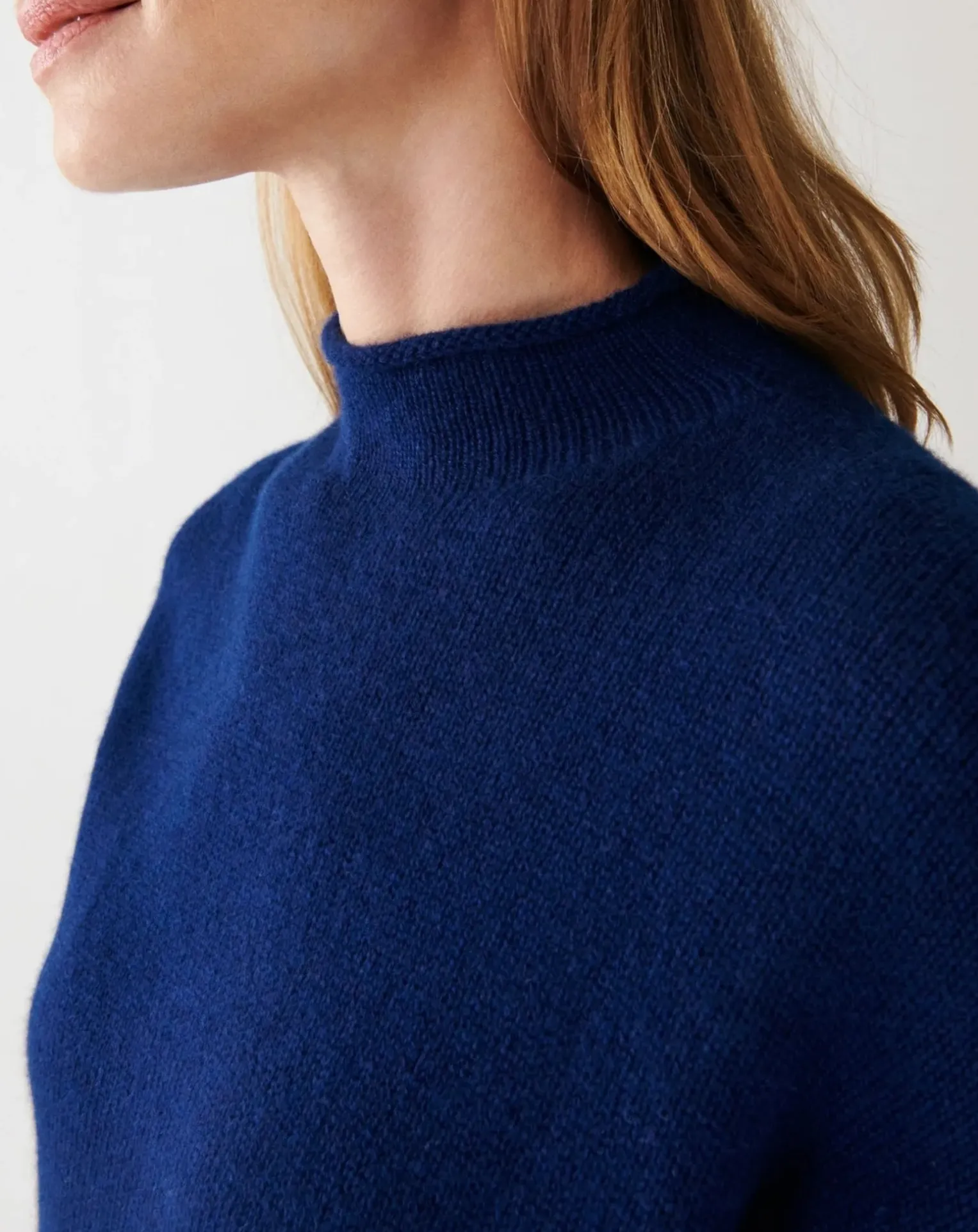 Cashmere High Neck Sweater