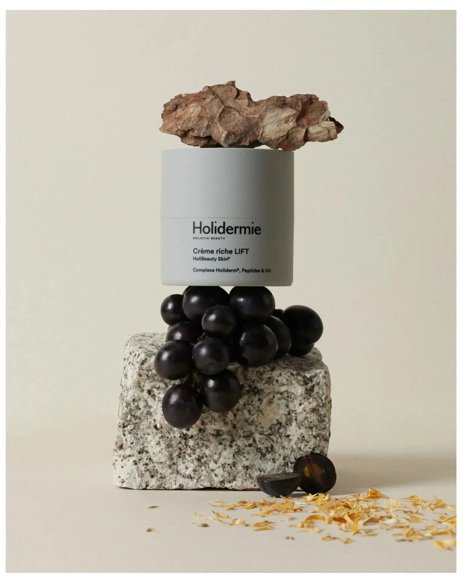 Day & Night Rich Cream - 50 ml