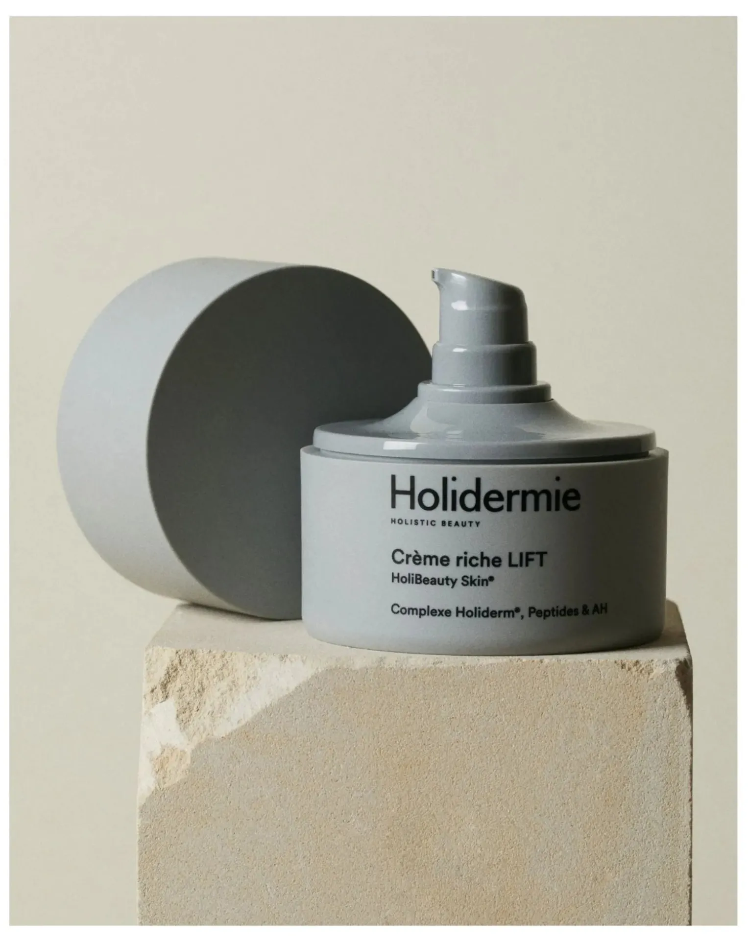 Day & Night Rich Cream - 50 ml