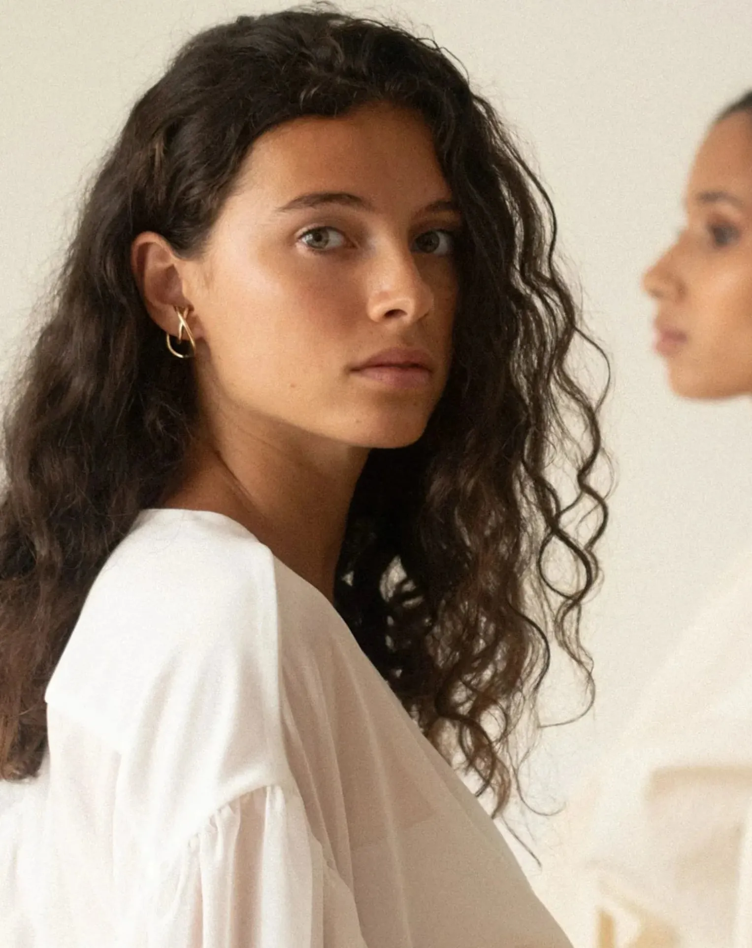 Earcuff droit Shell en plaqué or