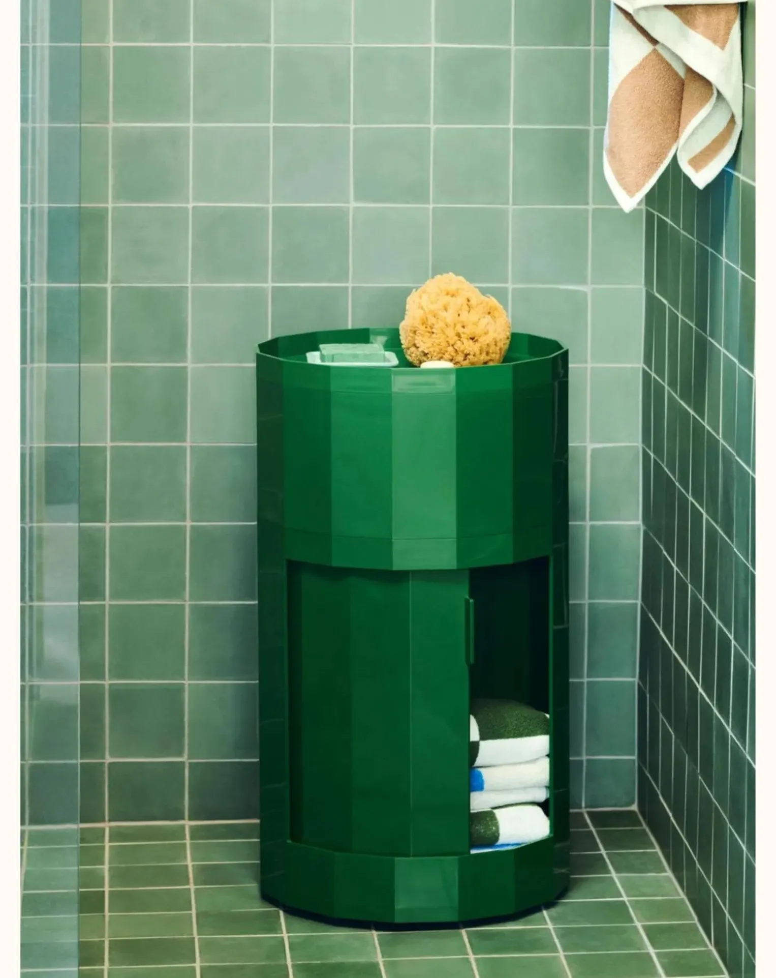 Facet storage unit H66 cm