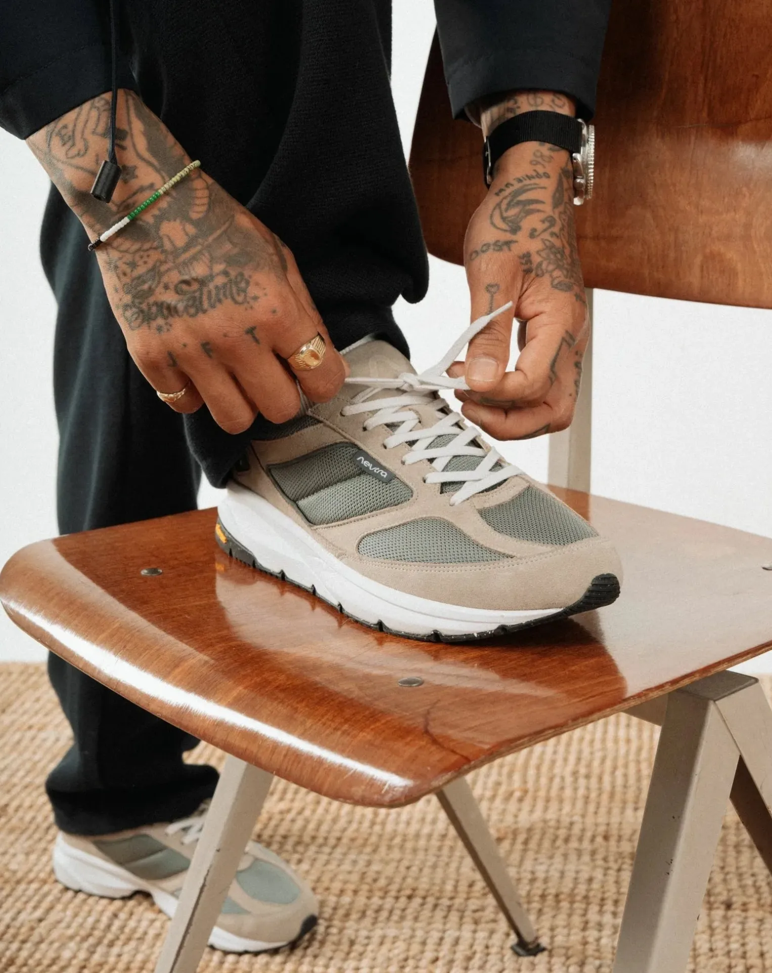 Hakone V.2 Cordura RV2008-600 Lace-up Sneakers