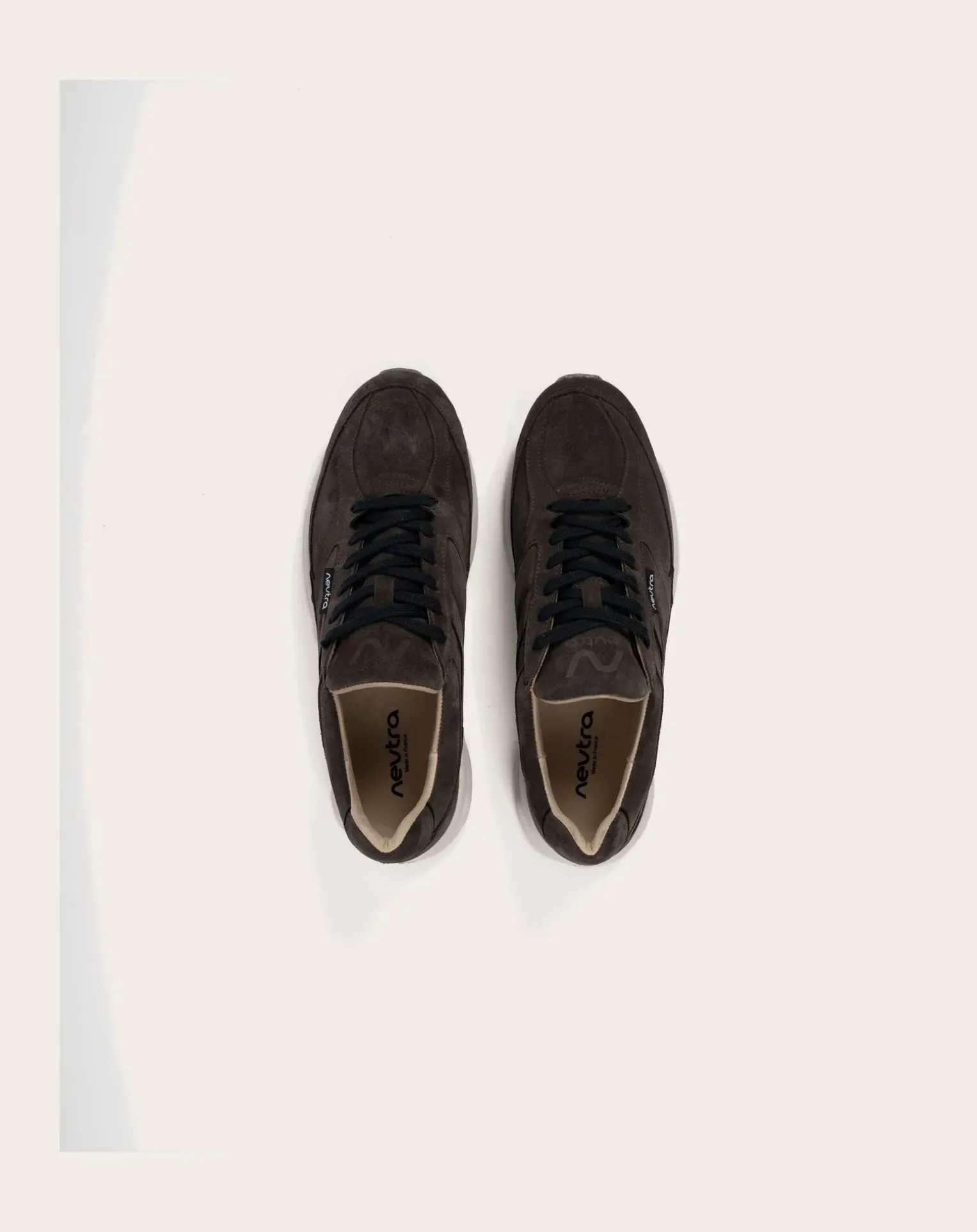 Hakone V.2 LX RV2002-615 Lace-up Sneakers