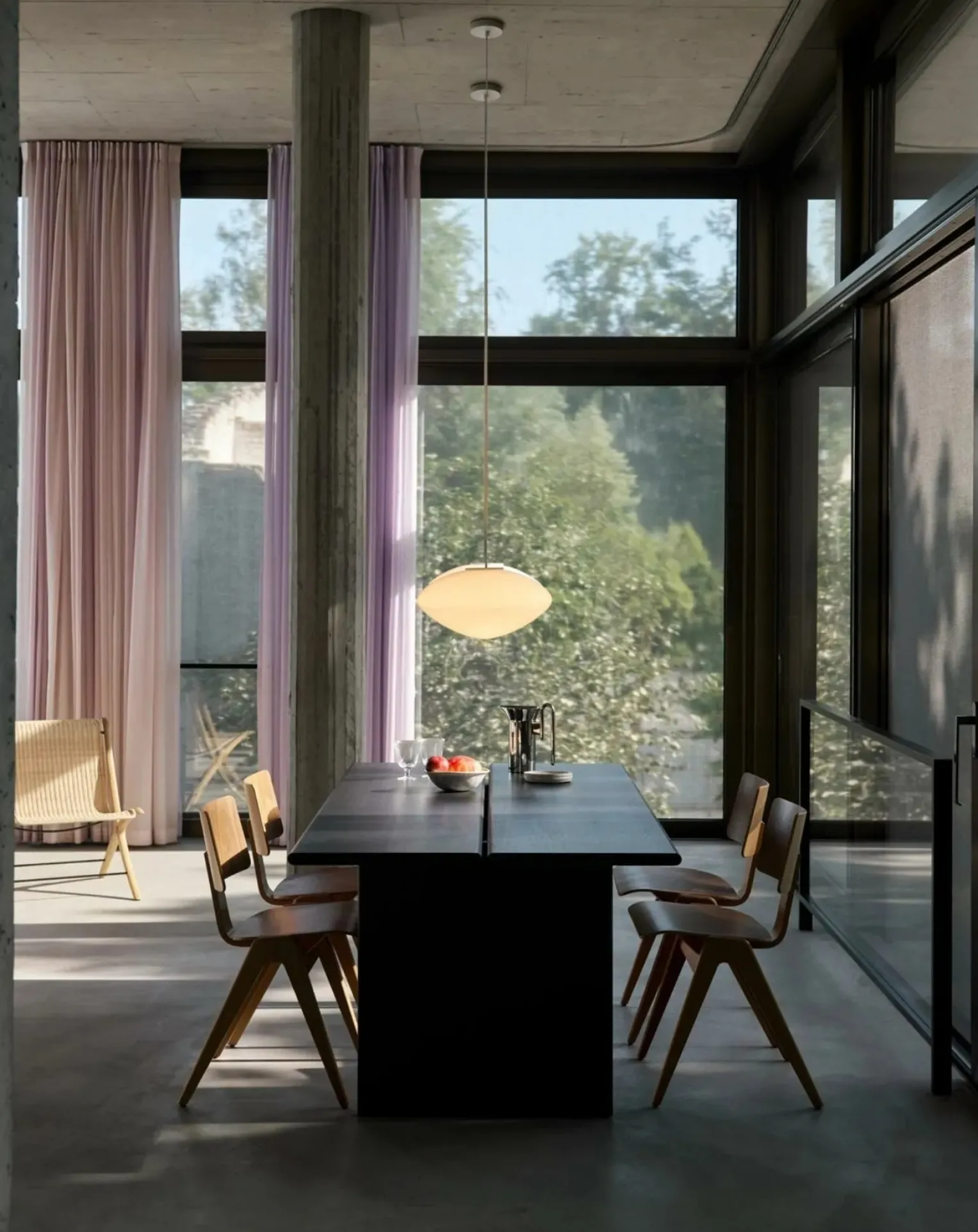 Ita OS1 dining table