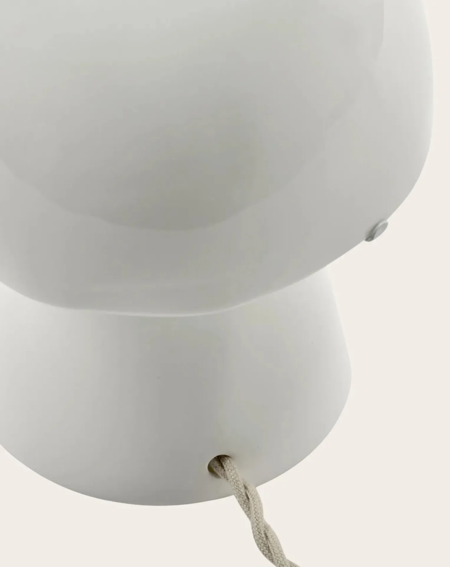 Joe N°1 porcelain table lamp, Anita Le Grelle