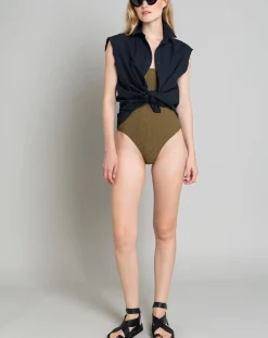 Laura Sleeveless Shirt