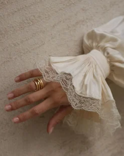 L'Intégrale gold-plated ring