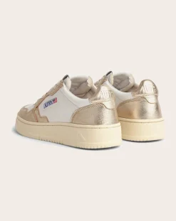 Medalist Low Bicolour Sneakers
