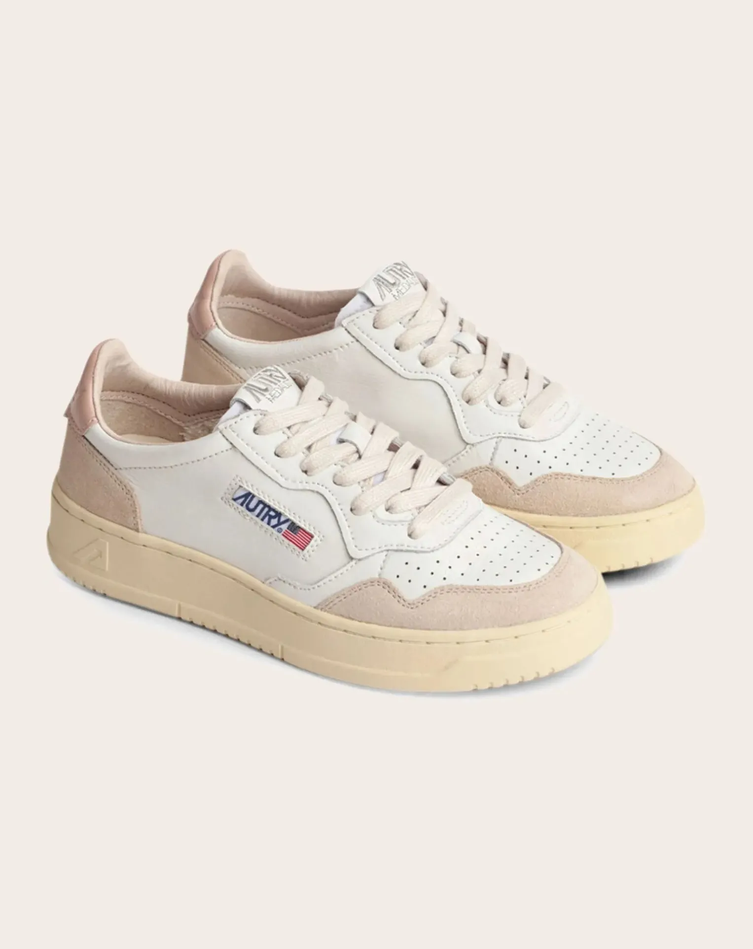 Medalist Low Leather/Suede Sneakers