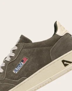 Medalist Low Suede sneakers