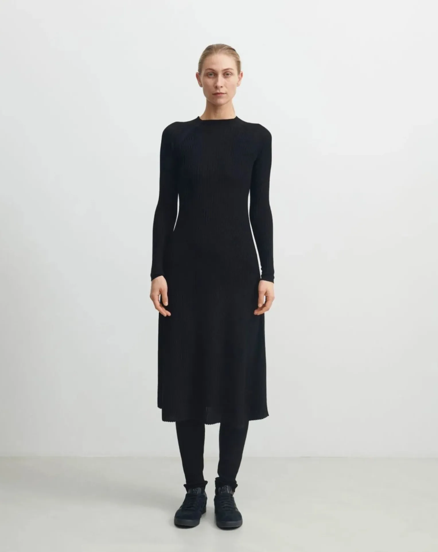 Merino wool dress - Women's collection