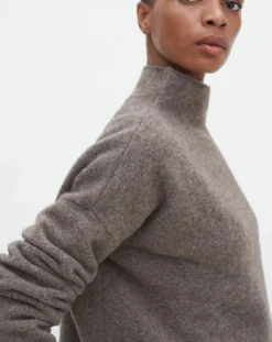 Mika stand-up collar sweater in Yak wool
