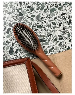 N°02 The Essential Petite Brush - Care & Detangling