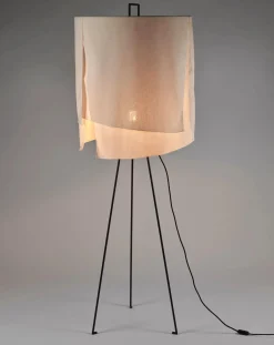 Nomad floor lamp