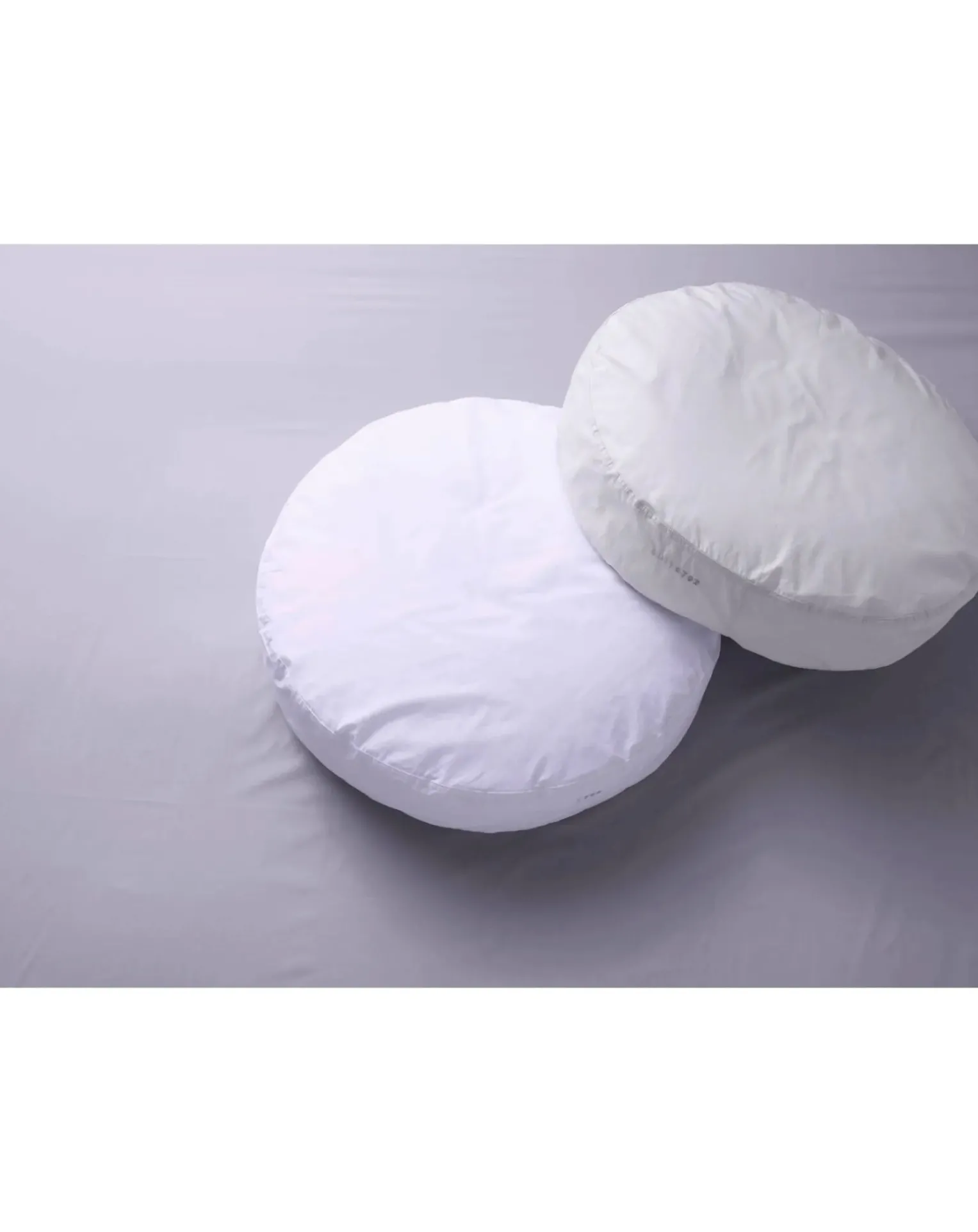 Organic Cotton Percale Round Cushion