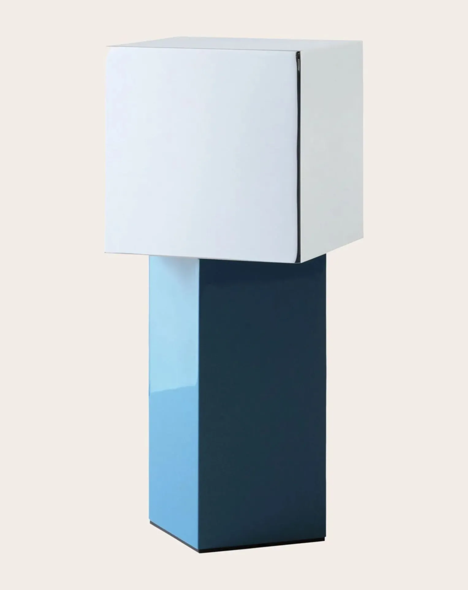 Pivot table lamp