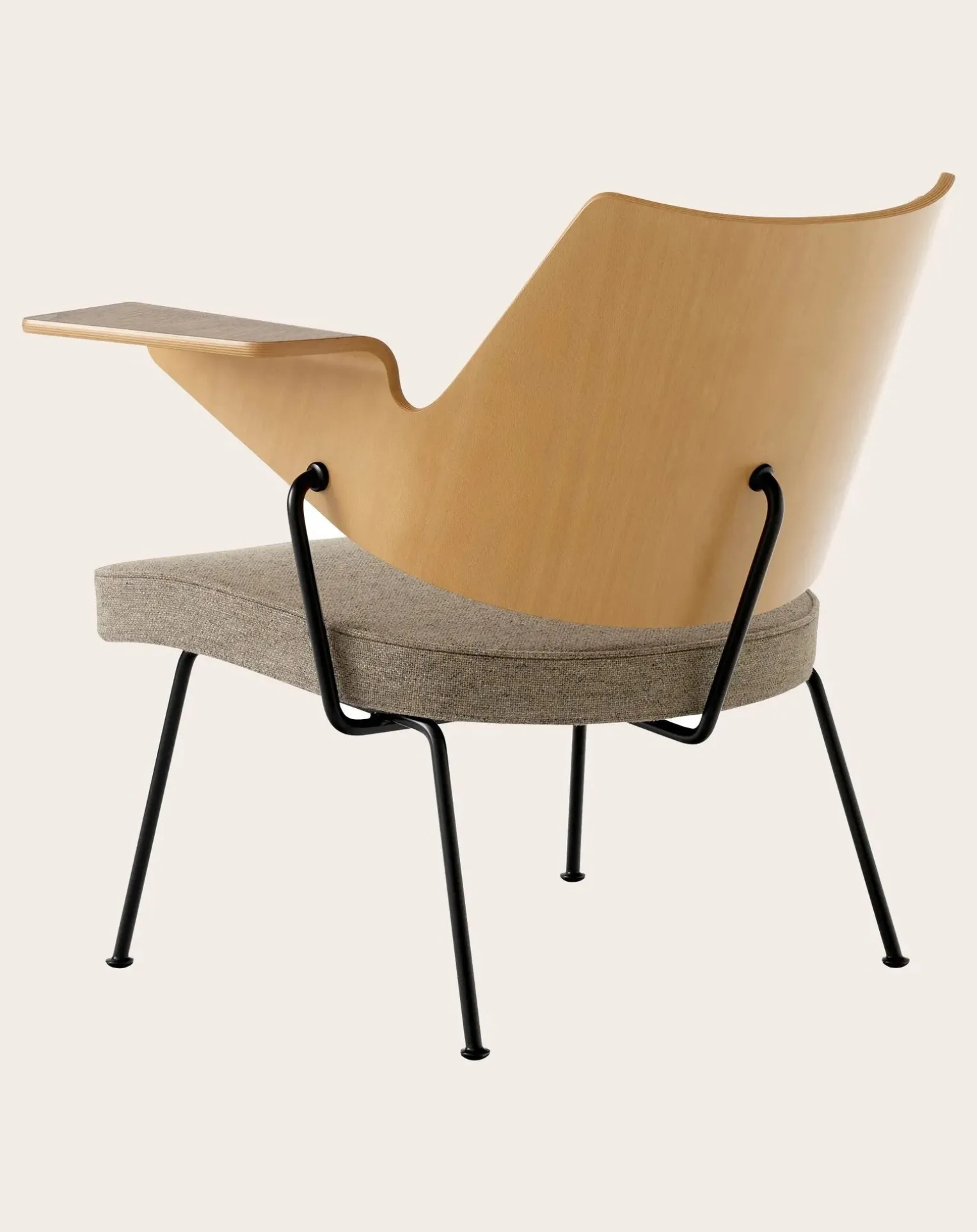 RD8 lounge chair, Robin Day