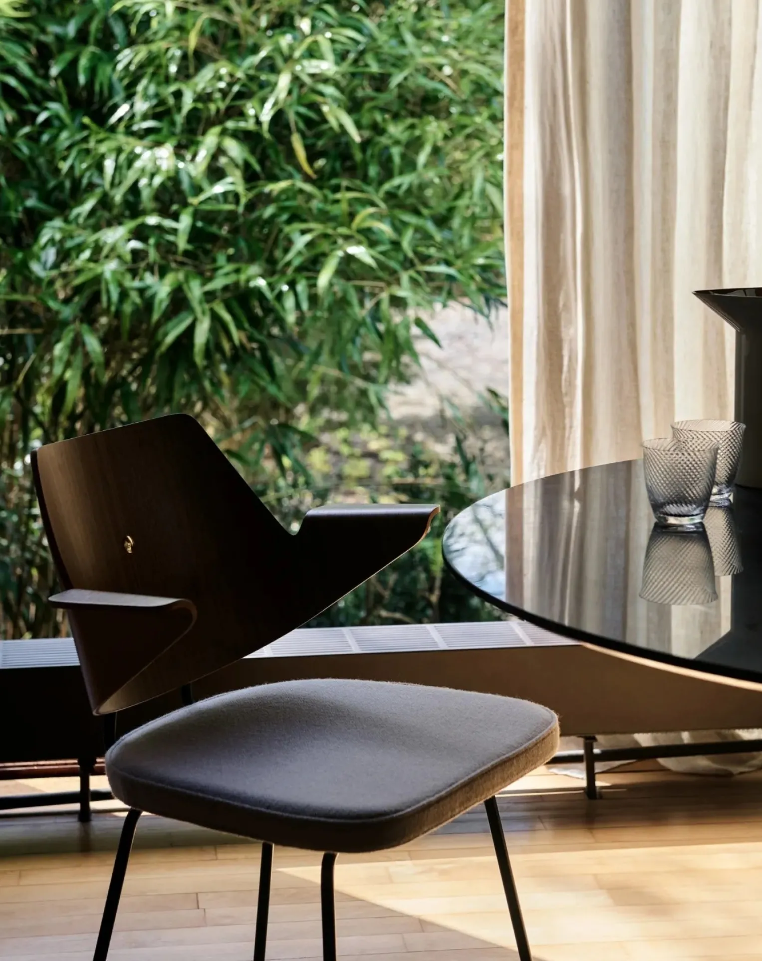 RFH RD7 chair, Robin Day