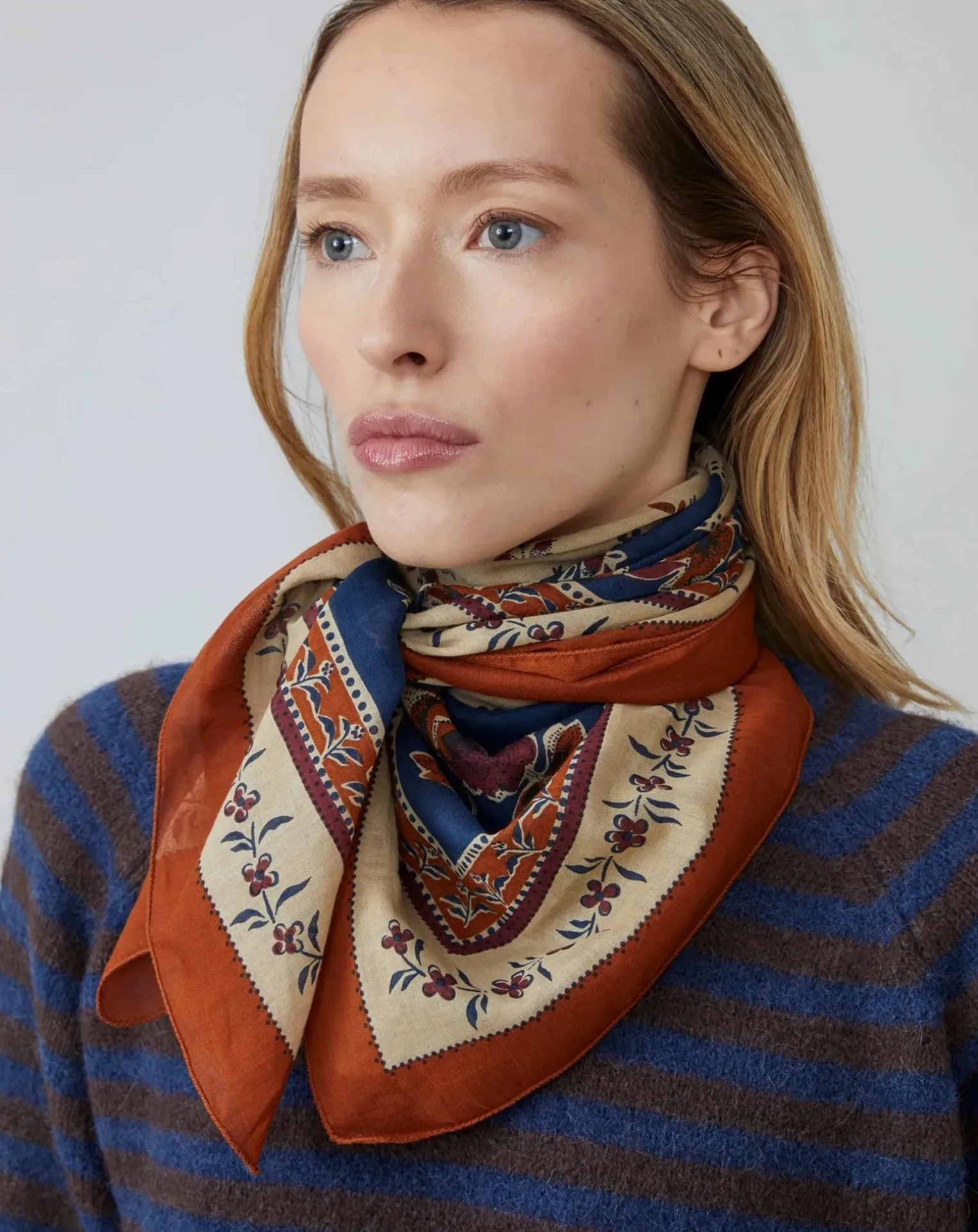 Roserai scarf N°796