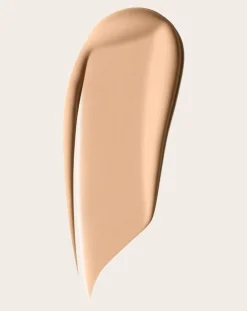 Softlight smoothing foundation