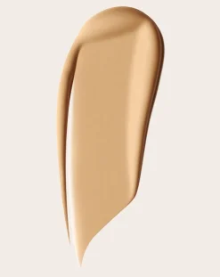 Softlight smoothing foundation