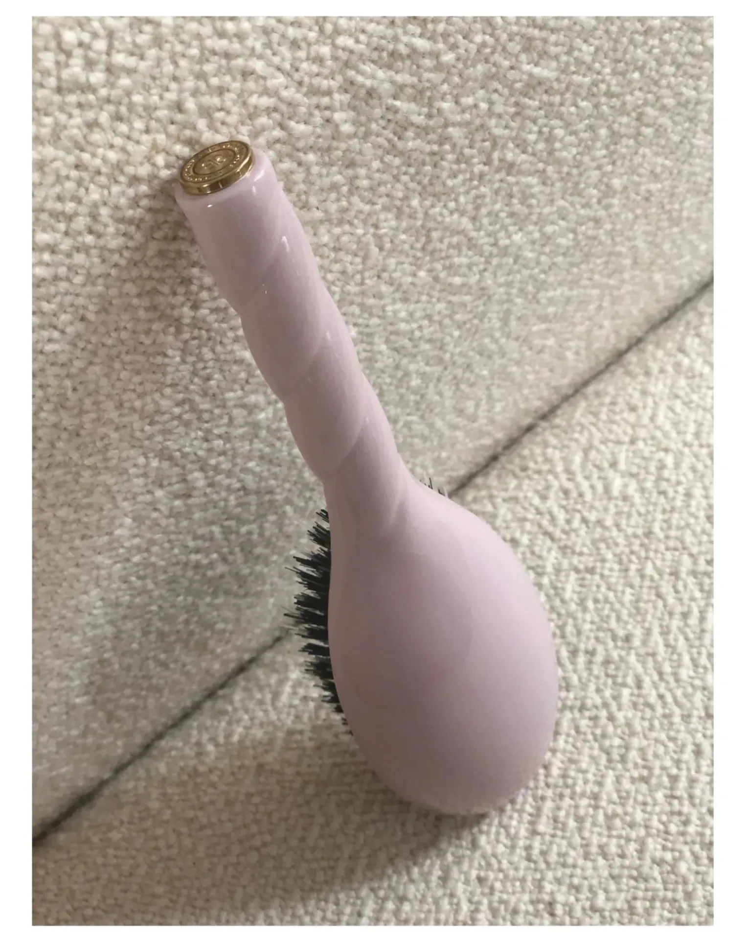 The Essential N°02 Hairbrush - Care & Detangling