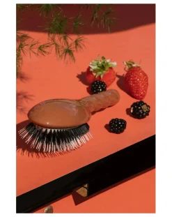 The Essential N°02 Hairbrush - Care & Detangling