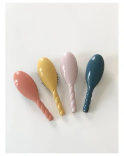 The Essential Soft N°03 Hairbrush - Sensitive Scalp