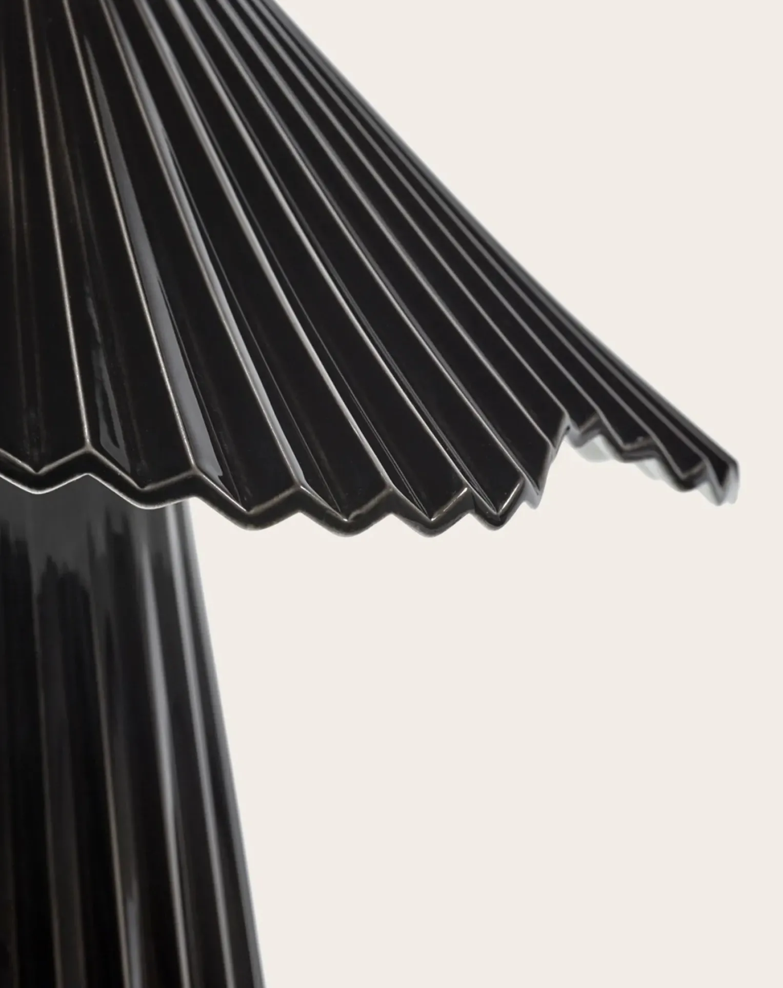 Uala table lamp, Sebastian Herkner