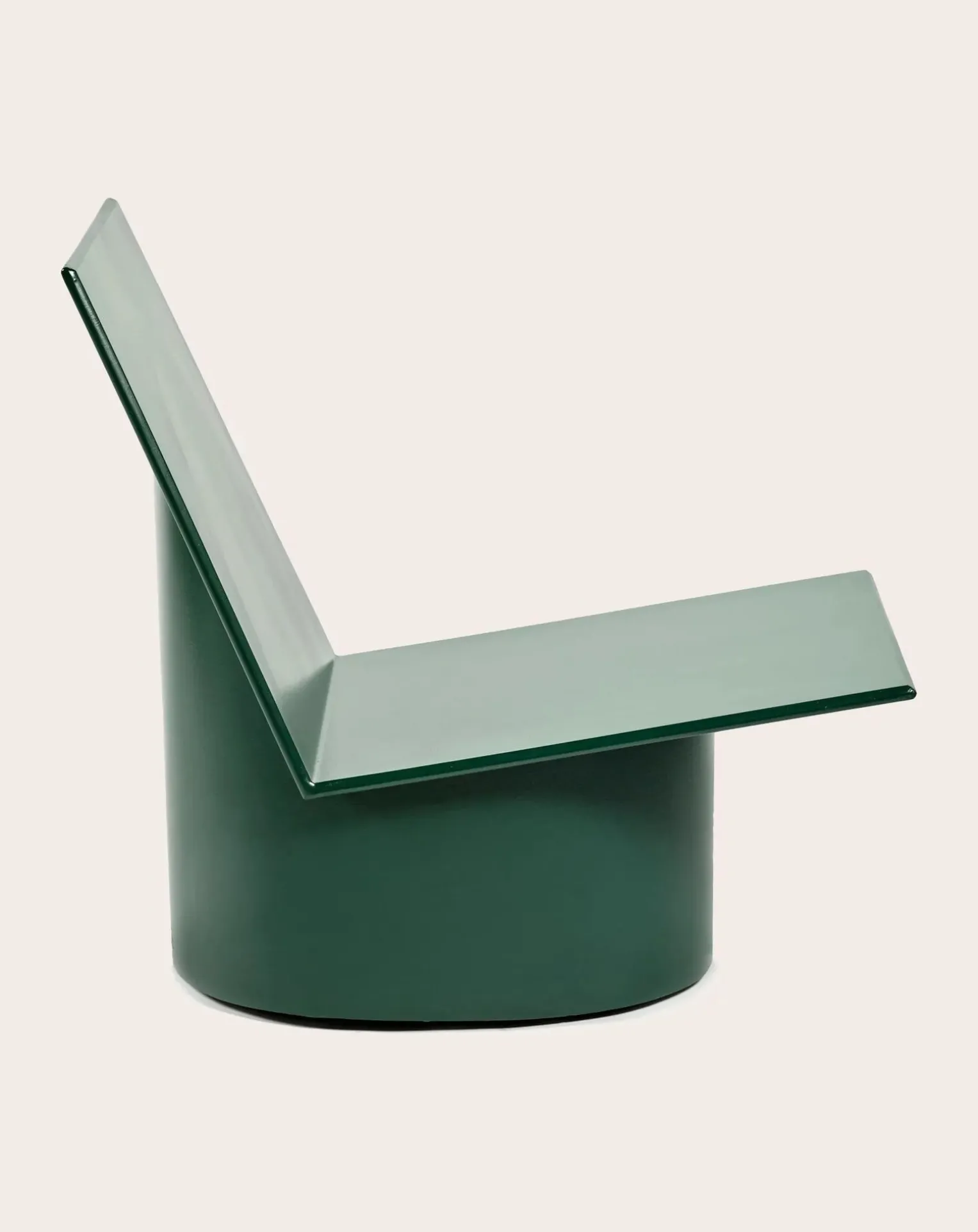 Valerie Easy Chair in Lacquered Steel