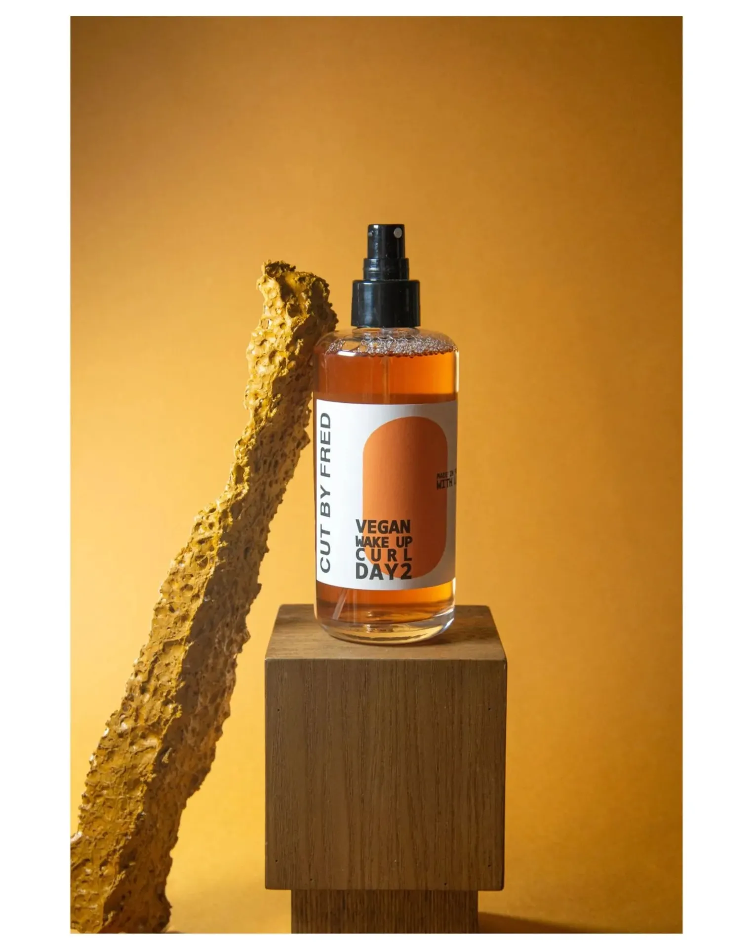 Vegan Wake Up Curl Day 2 Spray - 200 ml