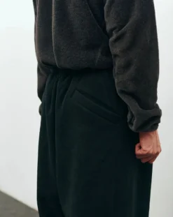 Wide-leg pants