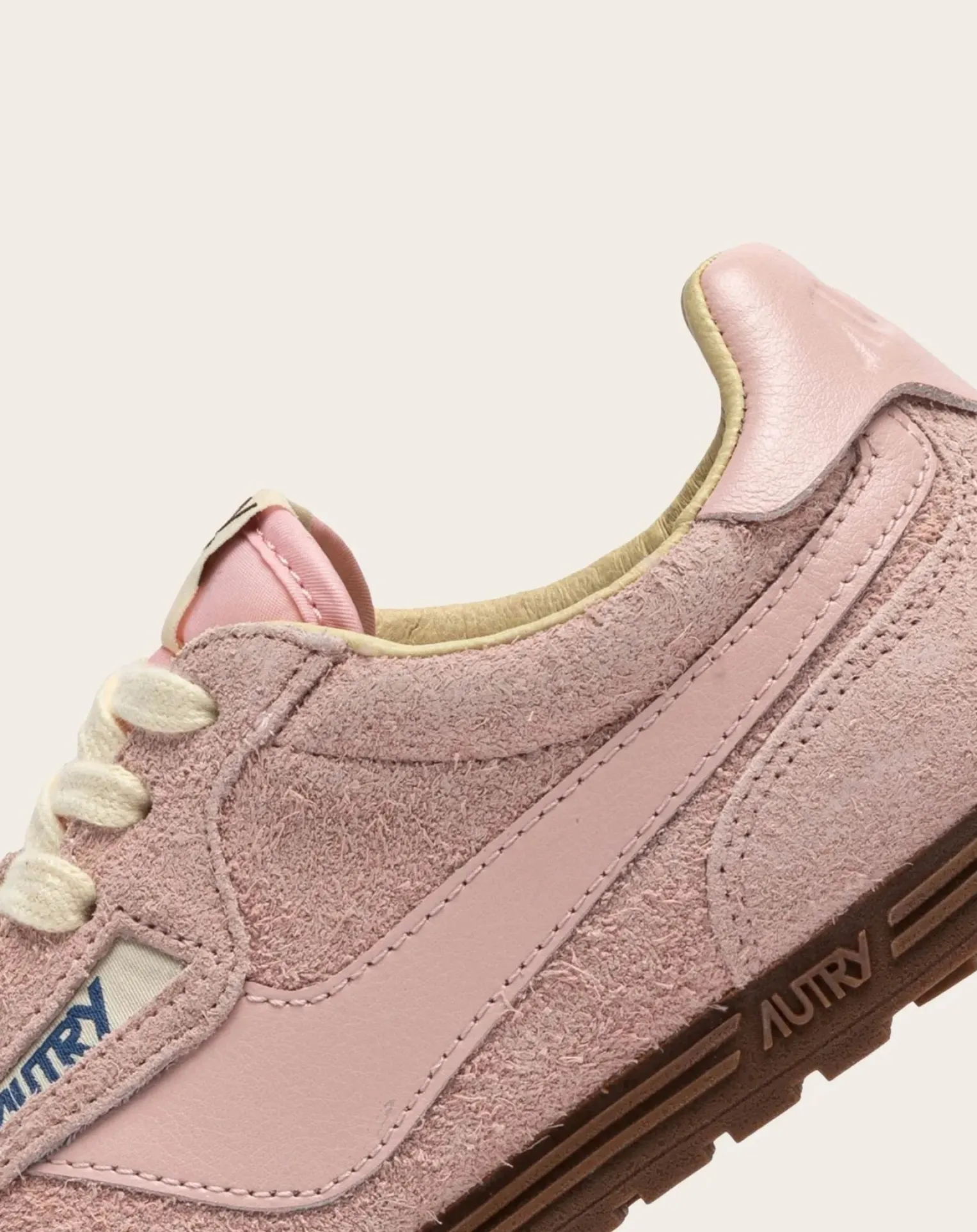 Windspin Low Suede and Leather Basket